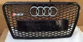 Audi RS7 решетка радиатора полностью черная