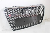 Решетка радиатора Audi A7 в стиле RS7 