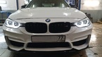 Установили рестайлинг + LED фары + Performance LCI фонари + M3 обвес под ключ для BMW 3 Series F30 