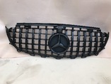 Mercedes w213 решетка радиатора стиль AMG GT черный глянец